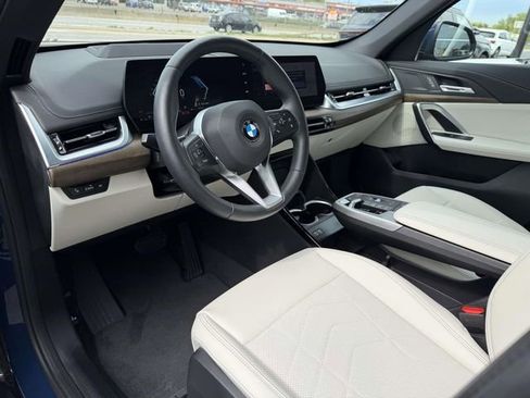 Used 2026 BMW X1 xDrive28i w/ Technology Package AWD/4WD image 15