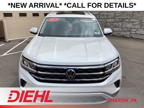 Used 2023 Volkswagen Atlas SEL AWD/4WD image 3