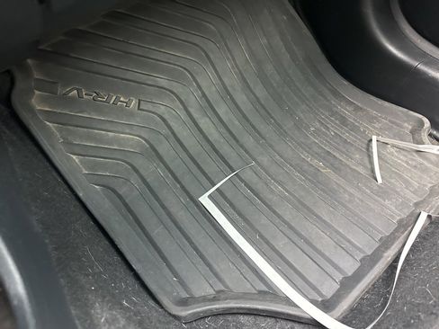 Used 2016 Honda HR-V EX-L image 14