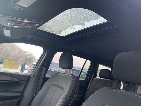 Used 2024 Jeep Grand Cherokee L Laredo w/ Trailer Tow Package image 37