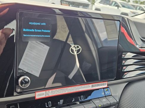 New 2026 Toyota Camry SE FWD image 12