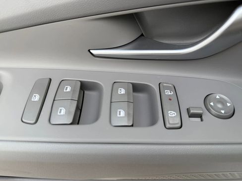 New 2026 Hyundai Elantra Blue image 24