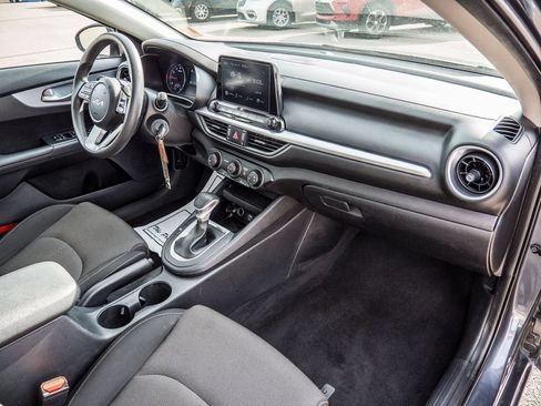 Used 2024 Kia Forte LXS FWD image 12