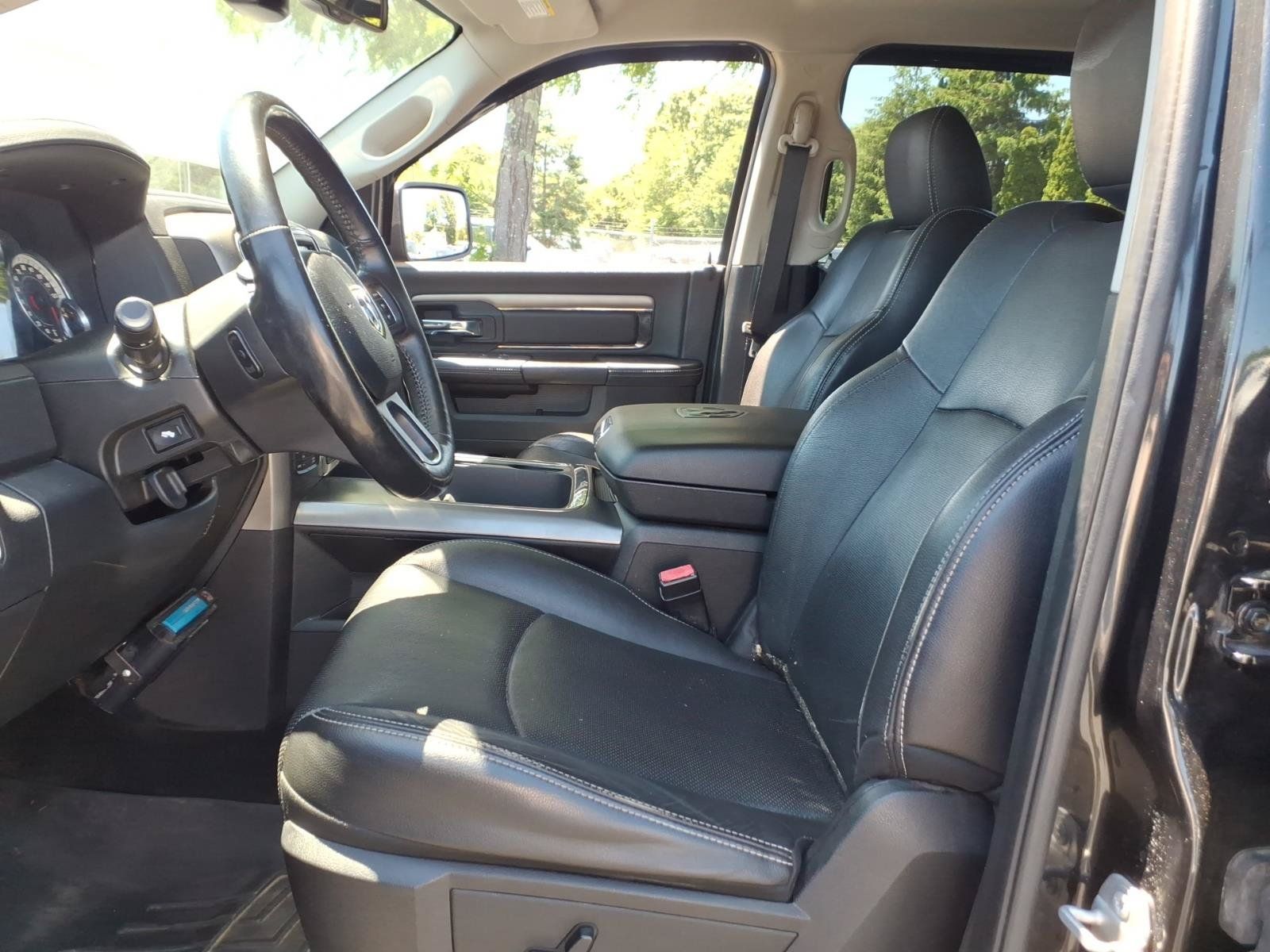 Used 2017 RAM 1500 Sport w/ Convenience Group AWD/4WD image 18