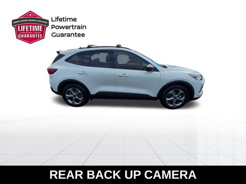 Used 2025 Ford Escape ST-Line w/ Tech Pack #1 FWD image 7