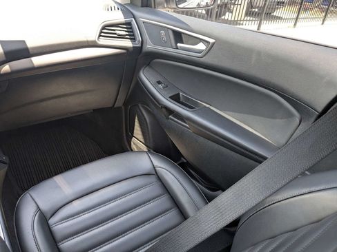 Used 2023 Ford Edge SEL AWD/4WD image 17