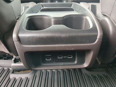 Used 2024 Honda Odyssey Elite image 16