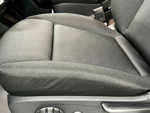 Used 2025 Mercedes-Benz Sprinter 2500 image 19