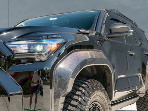 Used 2026 Toyota 4Runner Limited AWD/4WD image 31