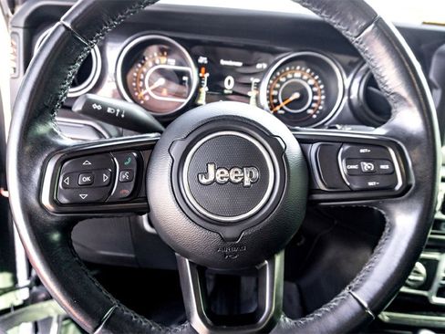 Used 2020 Jeep Wrangler Unlimited Sport image 17