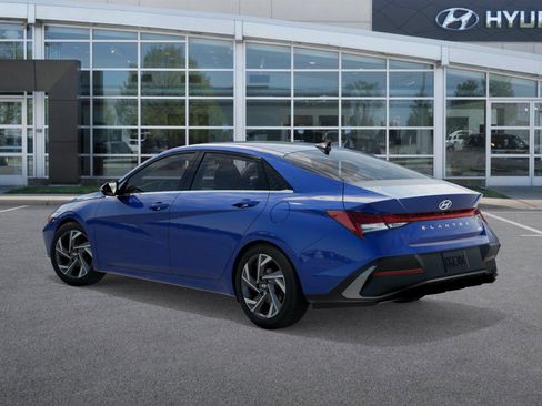 New 2026 Hyundai Elantra Limited image 5