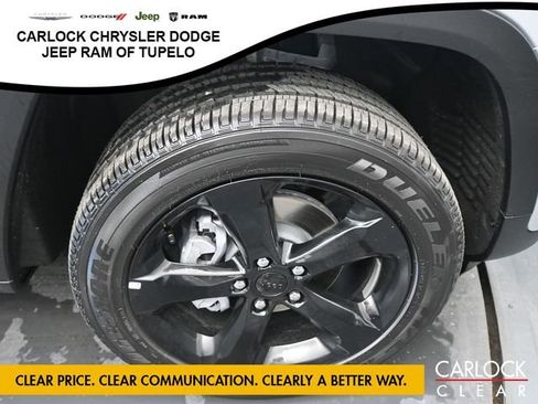 New 2025 Jeep Grand Cherokee Altitude image 54