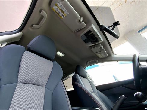 Used 2023 Subaru Crosstrek 2.0i Premium image 14