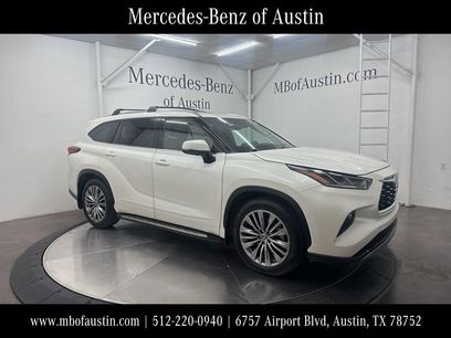 Used 2021 Toyota Highlander Platinum