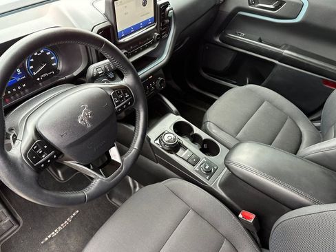 Used 2023 Ford Bronco Sport Badlands image 10
