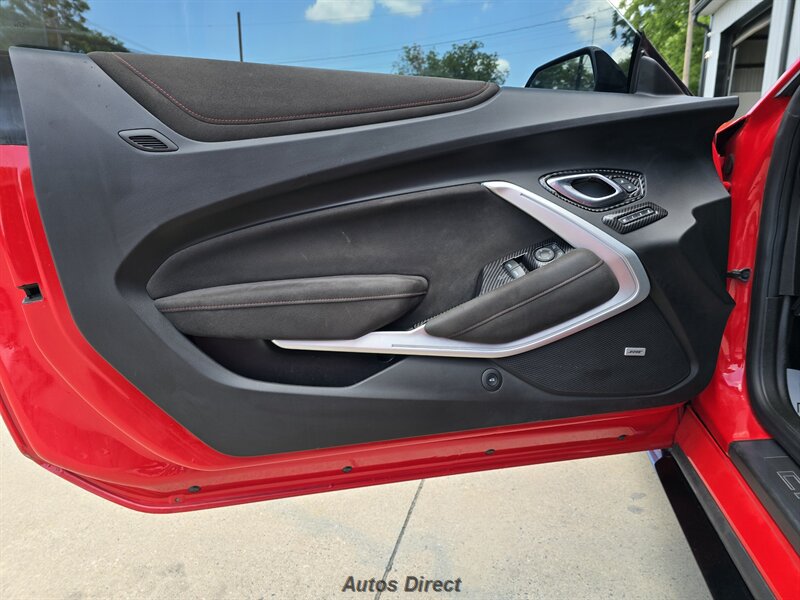 Used 2017 Chevrolet Camaro ZL1 RWD image 41