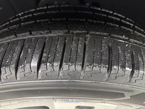 Used 2017 GMC Yukon XL Denali w/ Open Road Package image 39