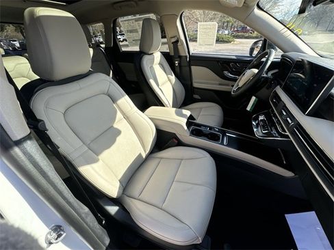 New 2026 Lincoln Corsair Grand Touring image 27