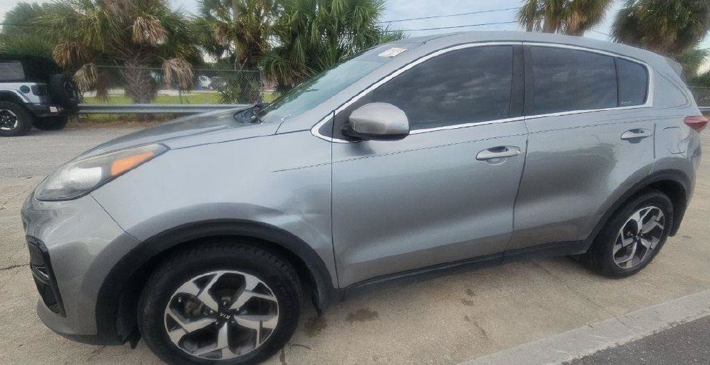 Used 2020 Kia Sportage LX FWD image 3