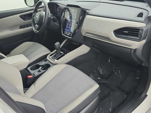 Used 2025 Subaru Forester Premium AWD/4WD image 21
