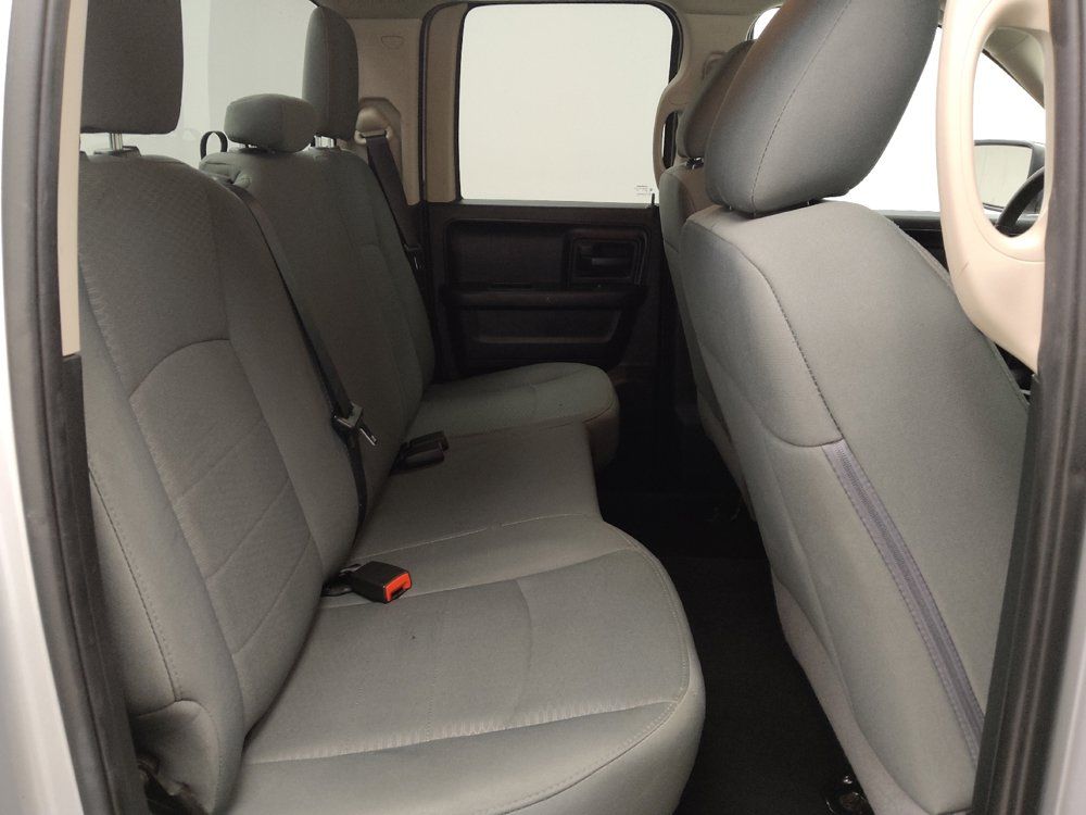 Used 2018 RAM 1500 Express AWD/4WD image 19
