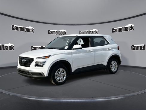 New 2026 Hyundai Venue SE image 3