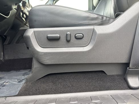 Used 2014 Ford F350 Lariat w/ Lariat Ultimate Package image 9