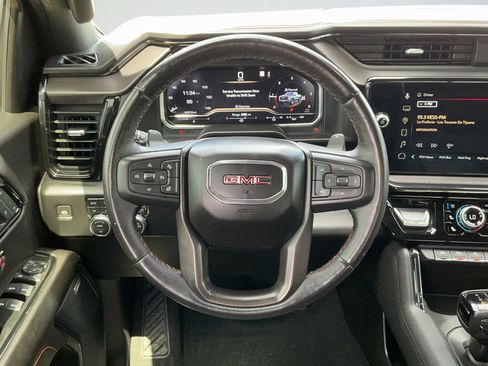 Used 2023 GMC Sierra 1500 AT4 w/ AT4 Premium Package AWD/4WD image 9