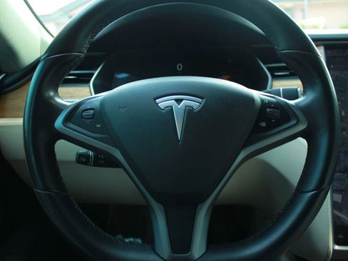 Used 2018 Tesla Model S 75D AWD/4WD image 13