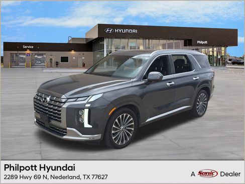 Used 2024 Hyundai Palisade Calligraphy image 1