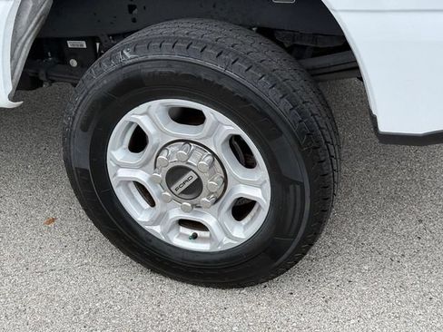 Used 2025 Ford F250 XLT AWD/4WD image 8