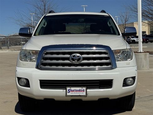 Used 2013 Toyota Sequoia Platinum image 7