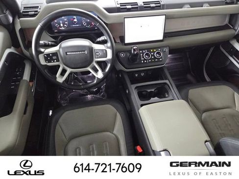 Used 2022 Land Rover Defender 110 X-Dynamic SE image 18