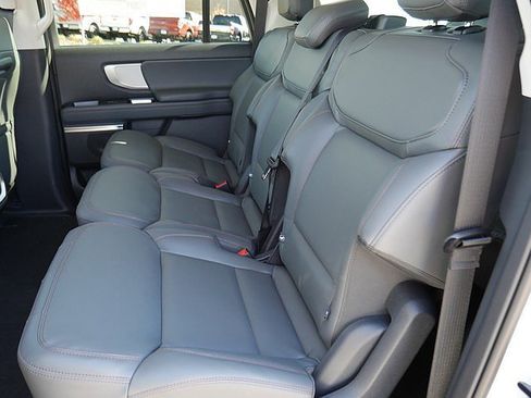 New 2025 Ford Expedition Max Active image 15