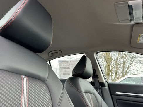 New 2025 Nissan Altima 2.5 SR image 16