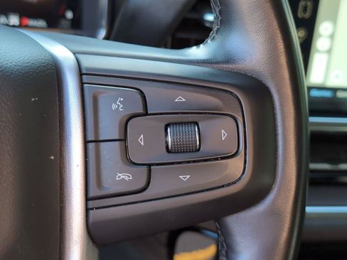 Used 2024 GMC Sierra 1500 SLT AWD/4WD image 29