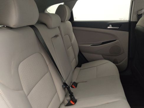Used 2019 Hyundai Tucson Value AWD/4WD image 19