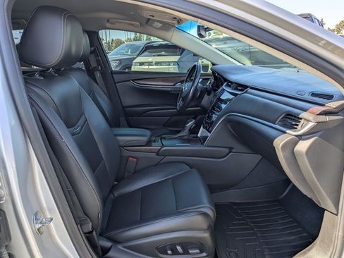 Used 2019 Cadillac XTS Luxury FWD image 19