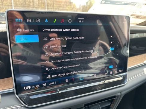 New 2026 Volkswagen Tiguan SEL R-Line AWD/4WD image 21