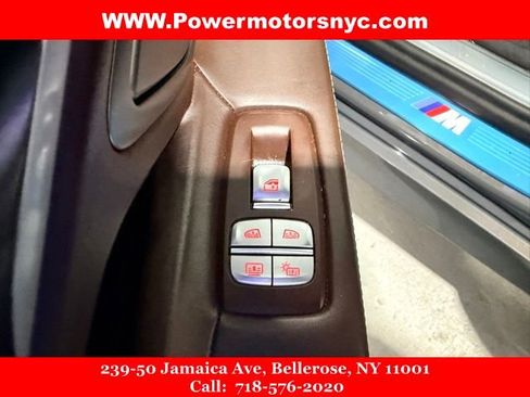 Used 2021 BMW 750i xDrive w/ Executive Package image 51