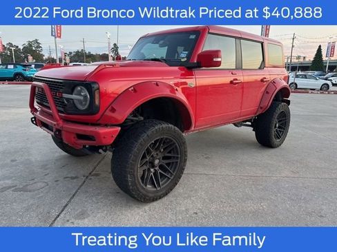 Used 2022 Ford Bronco Wildtrak image 1
