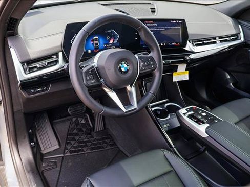 New 2026 BMW X2 xDrive28i w/ Convenience Package AWD/4WD image 10