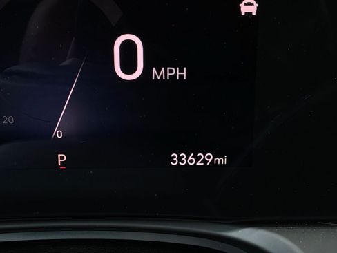 Used 2025 Buick Encore GX Preferred FWD image 37