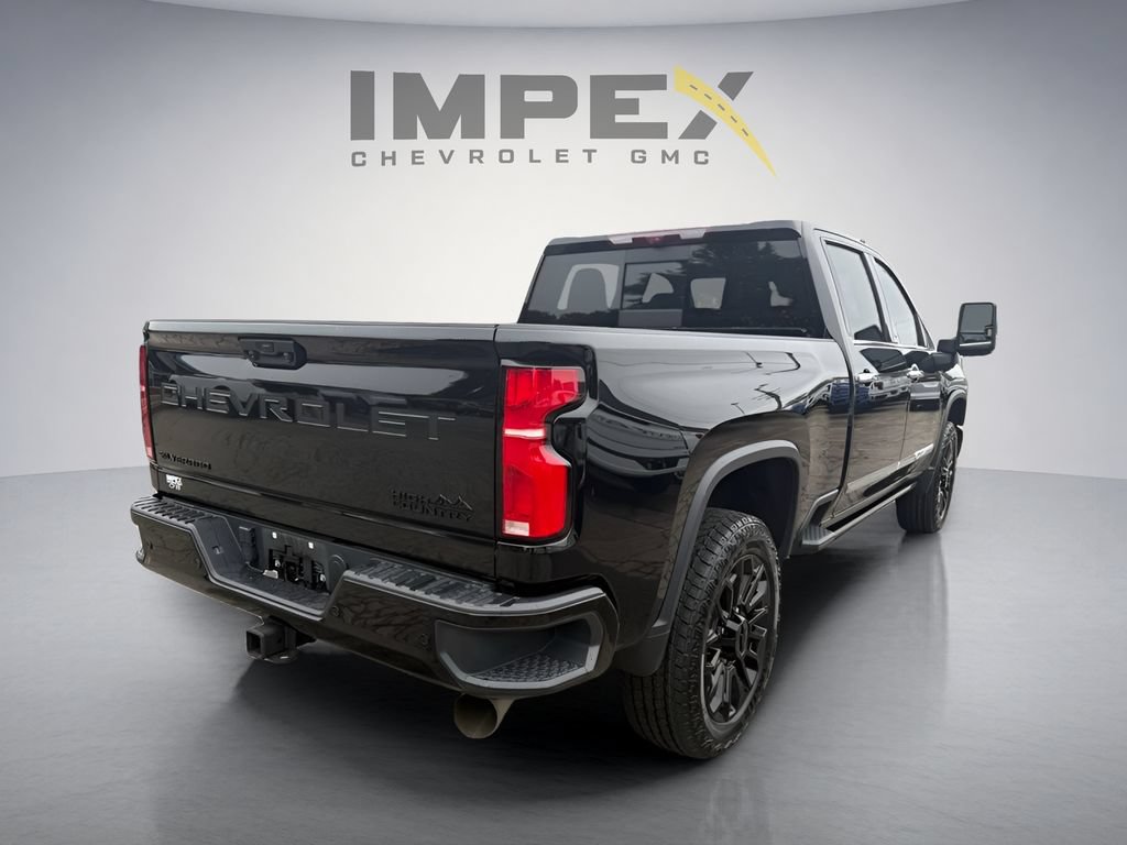 Used 2025 Chevrolet Silverado 2500 High Country w/ High Country Premium Package AWD/4WD image 5