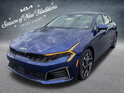 New 2025 Kia K5 EX
