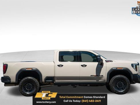 Used 2026 GMC Sierra 2500 AT4X w/ AT4X AEV Edition AWD/4WD image 5