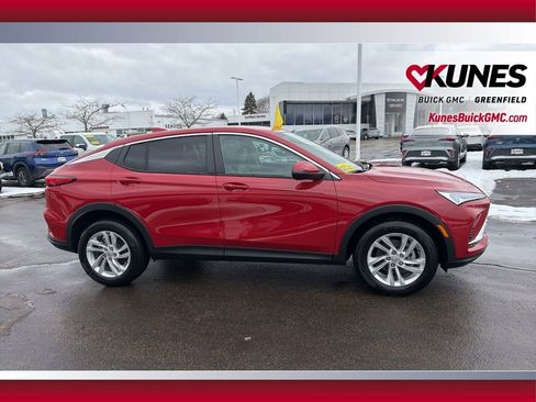 New 2026 Buick Envista Sport Touring w/ Convenience I Package FWD image 2