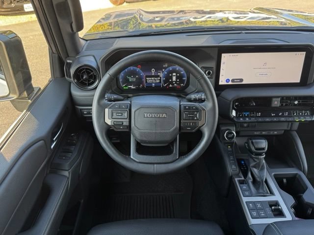 Used 2025 Toyota Land Cruiser AWD/4WD image 26