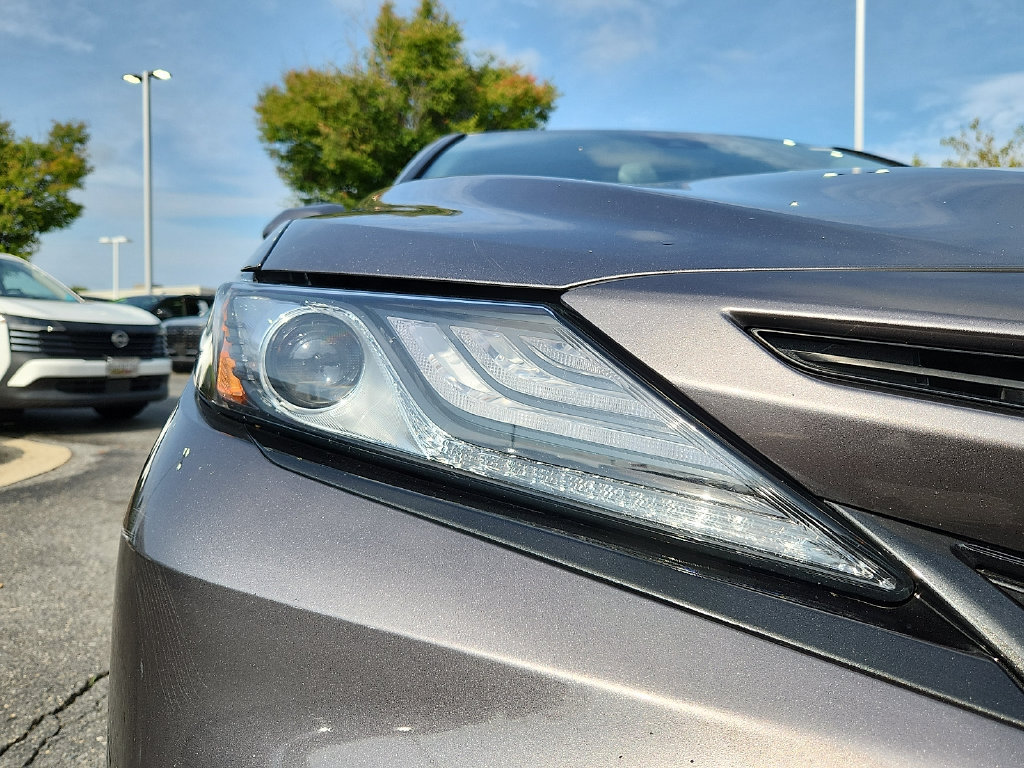 Used 2024 Toyota Camry XSE FWD image 9