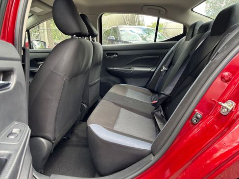 Used 2025 Nissan Versa SV FWD image 23